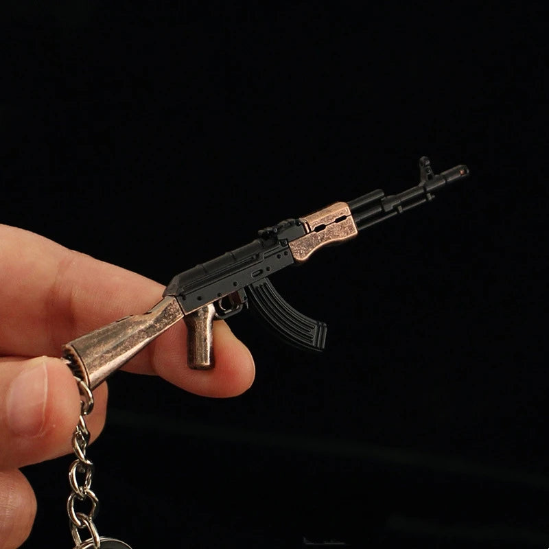 20cm PUBG Weapon Model Metal AK47 Gun Toy RPK Light Machine Gun Keychain Miniatures AKM Alloy Arms Military Equipment Gift