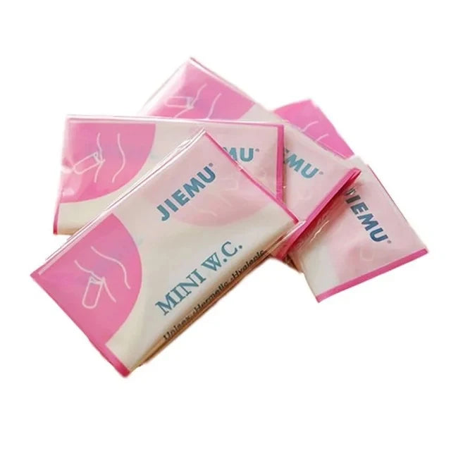 4PCS 700ml Outdoor Emergency Urinal Bag Portable Car Urine Bag Vomiting Bag Mini Mobile Toilet Suitable For Man Woman Child