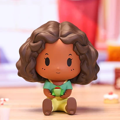 Blind Box Toys SkullPanda Pop Mart Princess With Partne Series Figures Action Figure Surpris Gift Confirm Box Gift