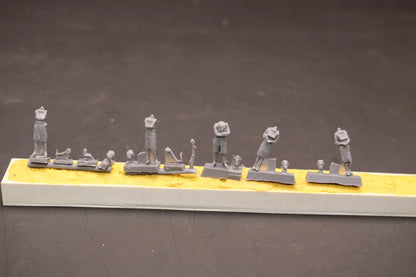 1/72 Scale Die-cast Resin Figure Medical Soldier Scene Layout Model Assembly Package (unpainted)