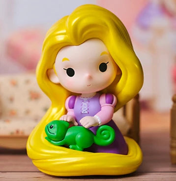 Blind Box Toys SkullPanda Pop Mart Princess With Partne Series Figures Action Figure Surpris Gift Confirm Box Gift