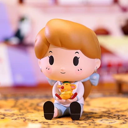 Blind Box Toys SkullPanda Pop Mart Princess With Partne Series Figures Action Figure Surpris Gift Confirm Box Gift