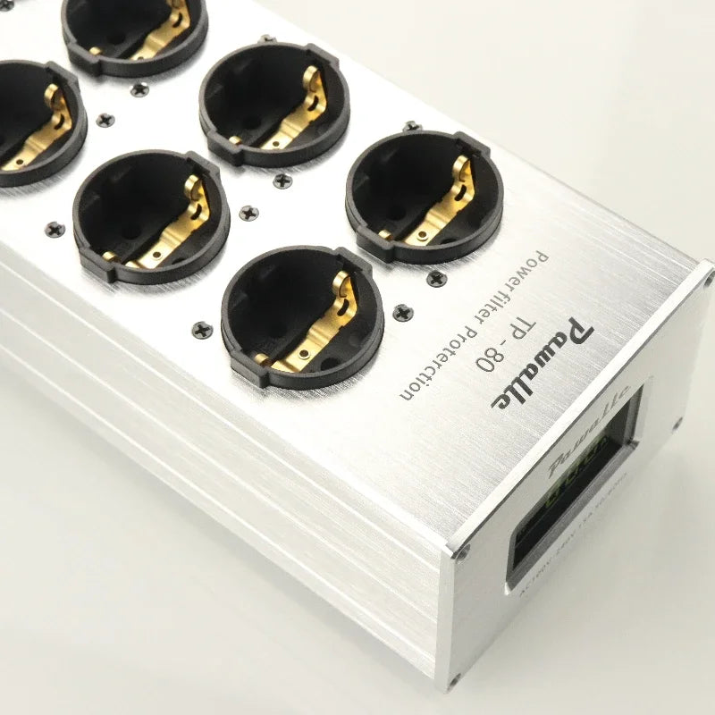 8-bit European Standard 15 Amp 100-240 Volt Rated Power Filter power Purifier Socket