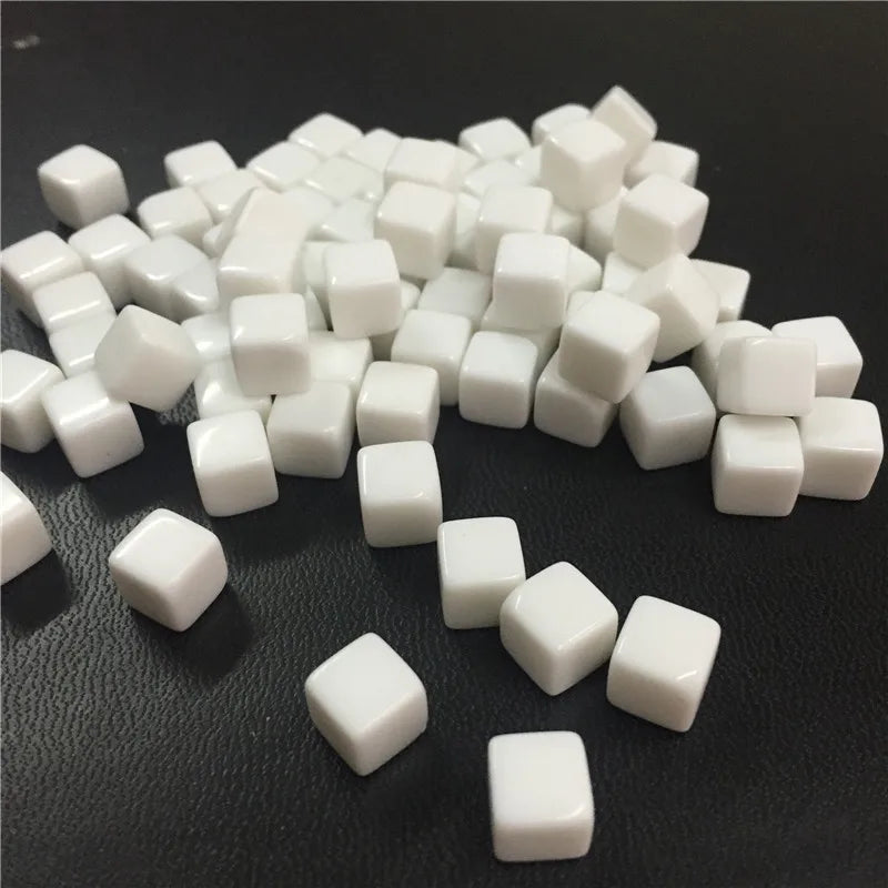 50Pcs/Set 25colors 8mm cube Clear Solid Transparent Square Colorful Crystal Dice Chess Piece Right Angle Sieve For Puzzle Game