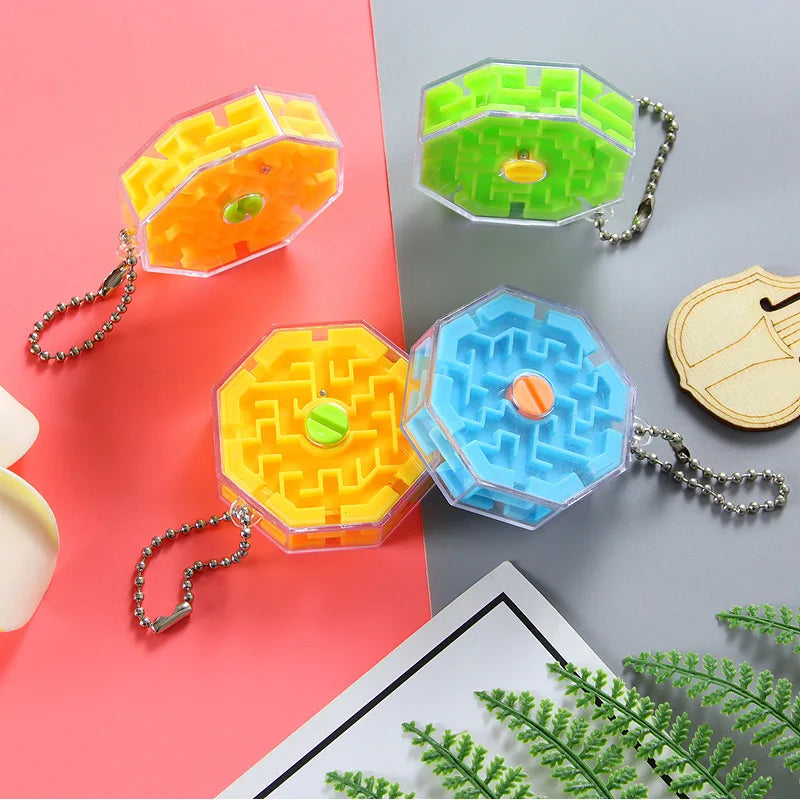 3D Palm Puzzle Walking Ball Maze Toy Labyrinth Keychain Fun Brain Game Cube Challenge Toys Balance Educational Toys For Children