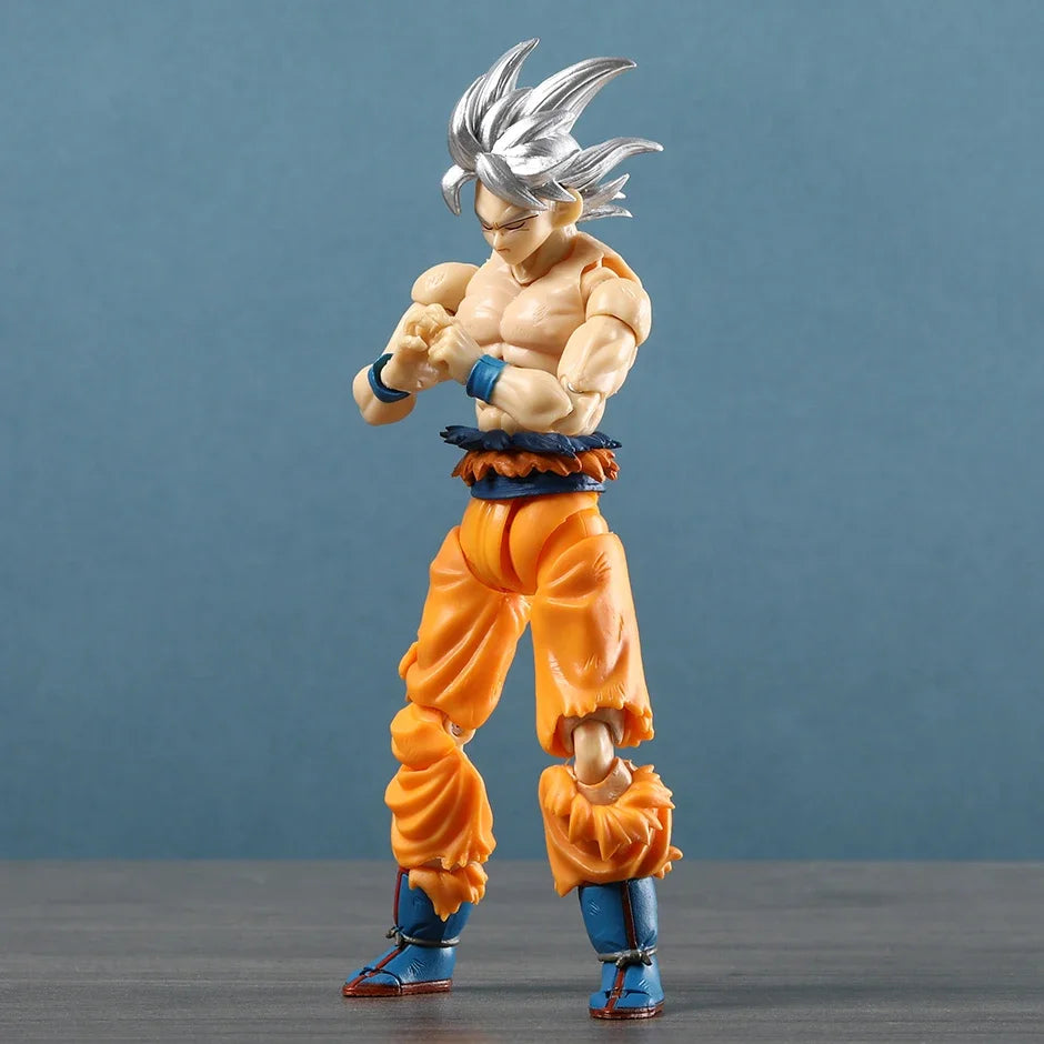 SHF Goku Ultra Instinct Joint Movable Action Figure PVC Toys Collection Doll Model