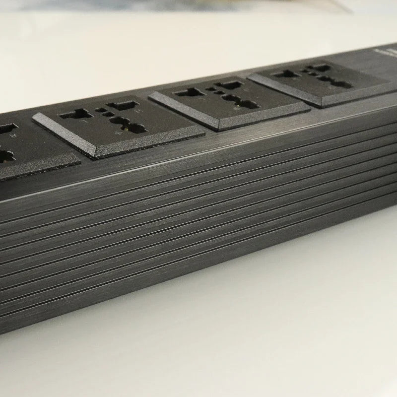 4-bit Universal Socket 10A 220V Power Filter Power Purifier is Applicable to British American European CN plug